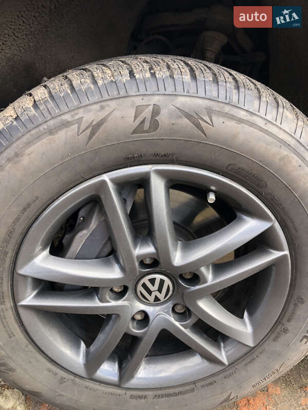 Позашляховик / Кросовер Volkswagen Touareg 2007 в Сумах