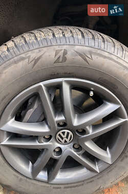Внедорожник / Кроссовер Volkswagen Touareg 2007 в 