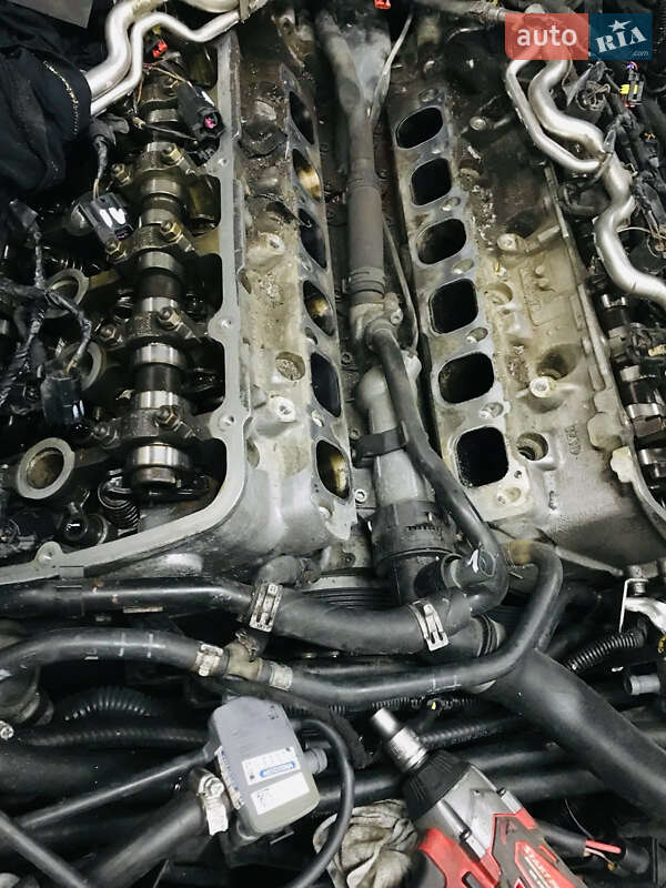 Позашляховик / Кросовер Volkswagen Touareg 2005 в Дніпрі