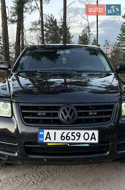 Внедорожник / Кроссовер Volkswagen Touareg 2003 в 