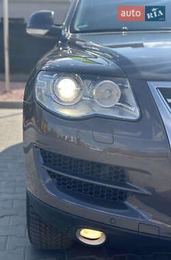 Внедорожник / Кроссовер Volkswagen Touareg 2008 в 