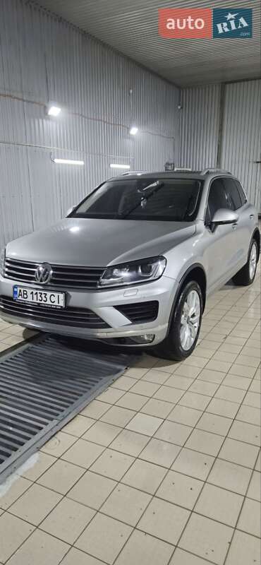 Внедорожник / Кроссовер Volkswagen Touareg 2014 в Хмельнике