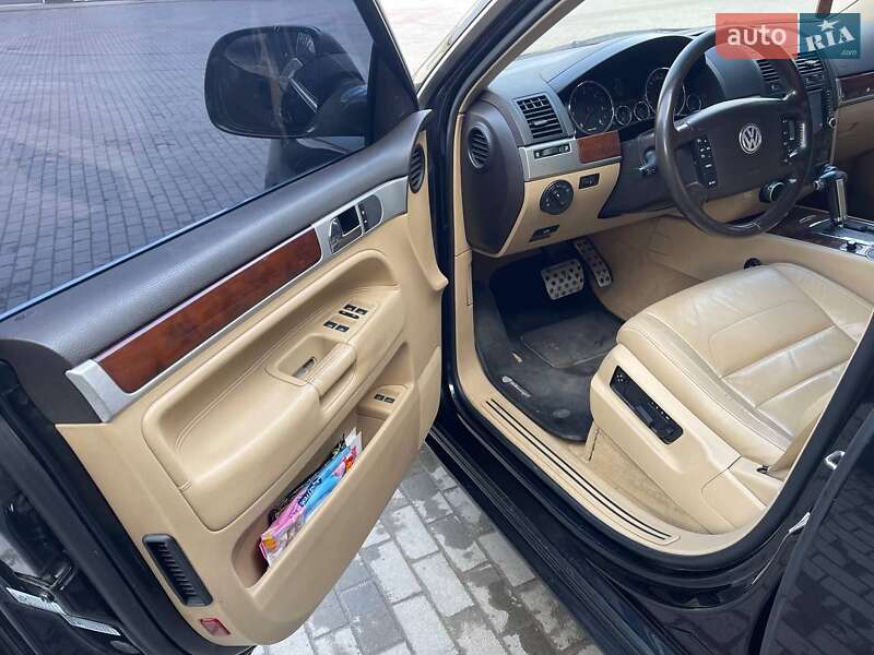 Внедорожник / Кроссовер Volkswagen Touareg 2007 в Городенке