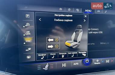 Внедорожник / Кроссовер Volkswagen Touareg 2022 в 
