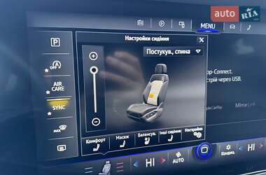 Внедорожник / Кроссовер Volkswagen Touareg 2022 в 