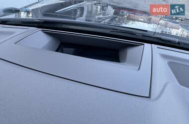 Внедорожник / Кроссовер Volkswagen Touareg 2022 в 