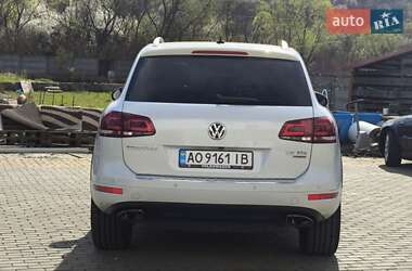 Внедорожник / Кроссовер Volkswagen Touareg 2014 в 