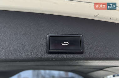 Внедорожник / Кроссовер Volkswagen Touareg 2009 в 