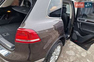 Внедорожник / Кроссовер Volkswagen Touareg 2016 в 