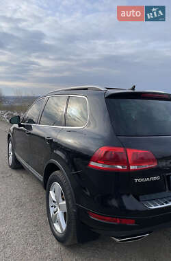 Внедорожник / Кроссовер Volkswagen Touareg 2012 в Ивано-Франковске