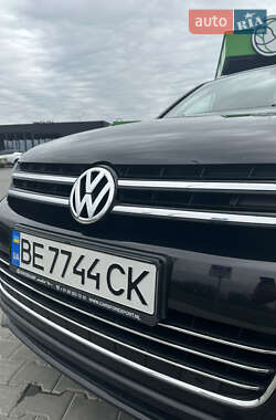 Внедорожник / Кроссовер Volkswagen Touareg 2014 в 