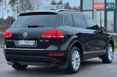 Позашляховик / Кросовер Volkswagen Touareg 2012 в 