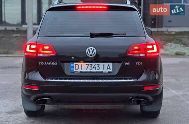 Позашляховик / Кросовер Volkswagen Touareg 2012 в 