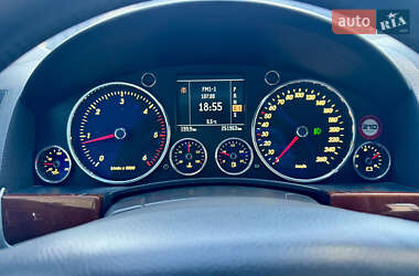 Позашляховик / Кросовер Volkswagen Touareg 2006 в 