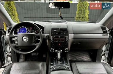 Позашляховик / Кросовер Volkswagen Touareg 2008 в 