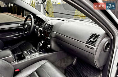 Позашляховик / Кросовер Volkswagen Touareg 2008 в 