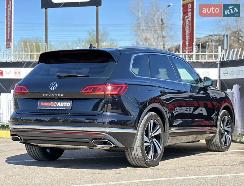 Внедорожник / Кроссовер Volkswagen Touareg 2022 в Киеве