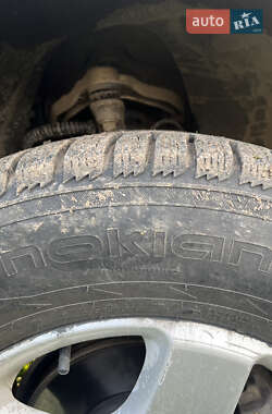 Внедорожник / Кроссовер Volkswagen Touareg 2005 в 