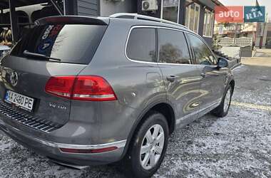 Внедорожник / Кроссовер Volkswagen Touareg 2015 в 