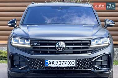 Позашляховик / Кросовер Volkswagen Touareg 2024 в 