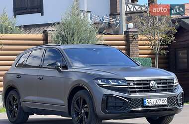 Позашляховик / Кросовер Volkswagen Touareg 2024 в 