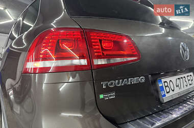 Внедорожник / Кроссовер Volkswagen Touareg 2016 в 
