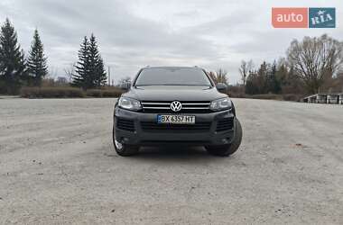 Позашляховик / Кросовер Volkswagen Touareg 2012 в 