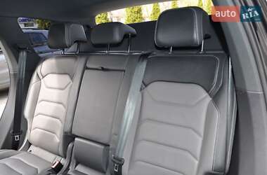 Внедорожник / Кроссовер Volkswagen Touareg 2020 в 