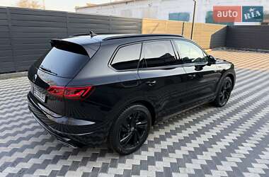 Позашляховик / Кросовер Volkswagen Touareg 2023 в 
