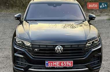Внедорожник / Кроссовер Volkswagen Touareg 2021 в 