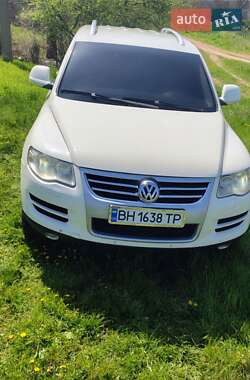 Позашляховик / Кросовер Volkswagen Touareg 2008 в 