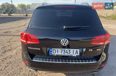 Внедорожник / Кроссовер Volkswagen Touareg 2012 в 