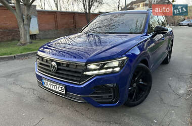 Внедорожник / Кроссовер Volkswagen Touareg 2021 в 