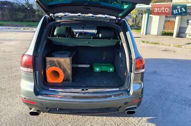 Внедорожник / Кроссовер Volkswagen Touareg 2003 в 