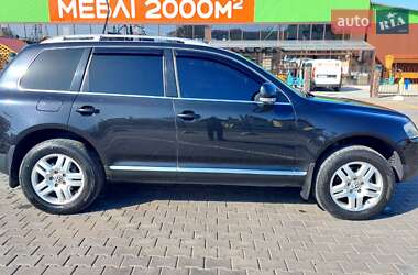 Внедорожник / Кроссовер Volkswagen Touareg 2006 в 