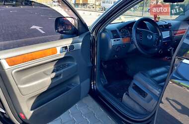 Внедорожник / Кроссовер Volkswagen Touareg 2006 в 