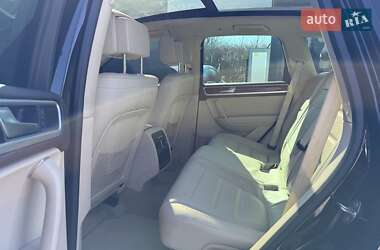 Внедорожник / Кроссовер Volkswagen Touareg 2016 в 