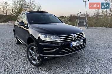 Внедорожник / Кроссовер Volkswagen Touareg 2015 в 