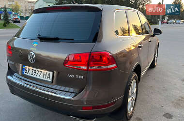 Позашляховик / Кросовер Volkswagen Touareg 2010 в 