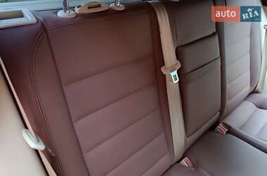Позашляховик / Кросовер Volkswagen Touareg 2003 в 