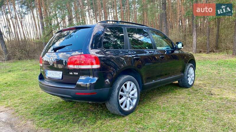 Внедорожник / Кроссовер Volkswagen Touareg 2006 в Житомире