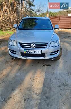 Внедорожник / Кроссовер Volkswagen Touareg 2008 в 