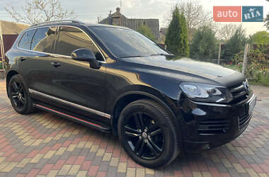 Внедорожник / Кроссовер Volkswagen Touareg 2012 в 