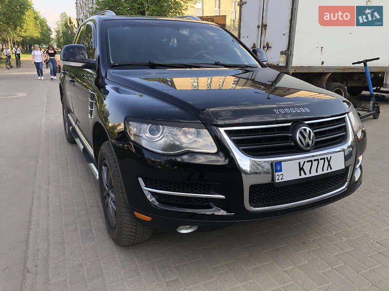 Позашляховик / Кросовер Volkswagen Touareg 2007 в Сумах