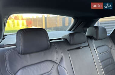 Позашляховик / Кросовер Volkswagen Touareg 2019 в 
