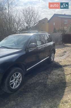 Позашляховик / Кросовер Volkswagen Touareg 2004 в 
