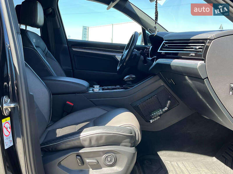 Внедорожник / Кроссовер Volkswagen Touareg 2021 в Львове фото 20 Внедорожник / Кроссовер Volkswagen Touareg 2021 в Львове