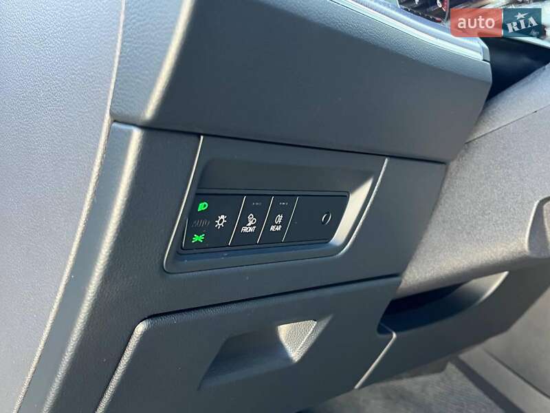 Внедорожник / Кроссовер Volkswagen Touareg 2021 в Львове фото 45 Внедорожник / Кроссовер Volkswagen Touareg 2021 в Львове