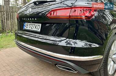 Позашляховик / Кросовер Volkswagen Touareg 2018 в 
