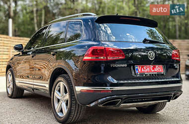 Внедорожник / Кроссовер Volkswagen Touareg 2016 в 